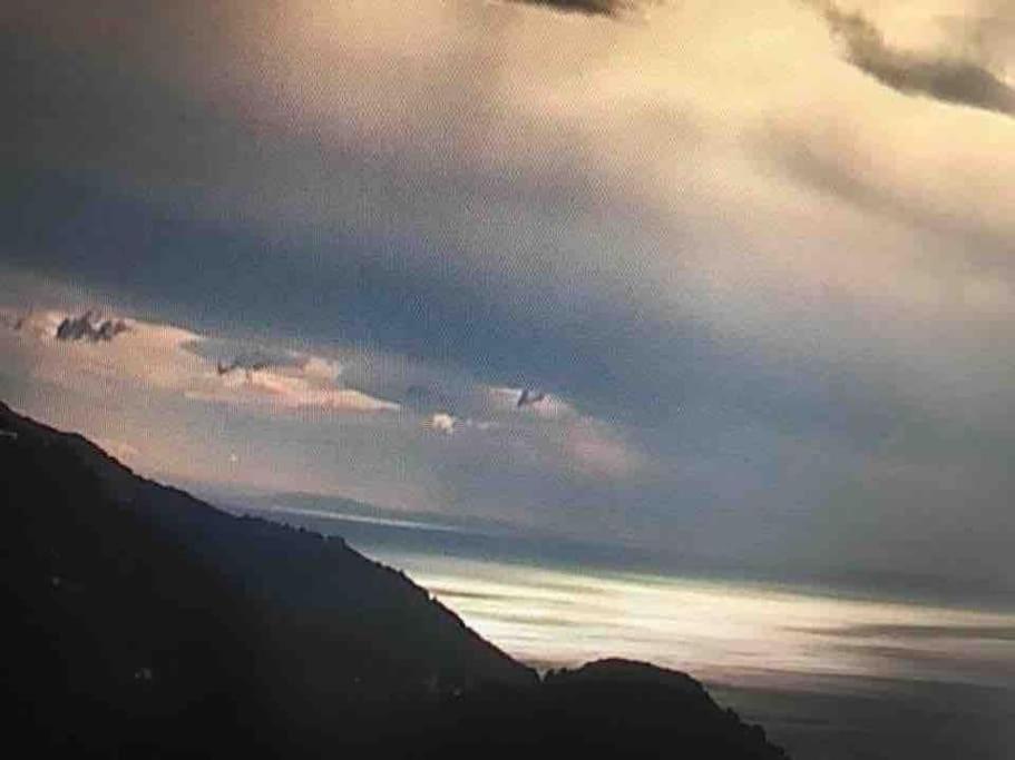 La Finestra Sul Mare A Drignana Villa Vernazza Exterior foto
