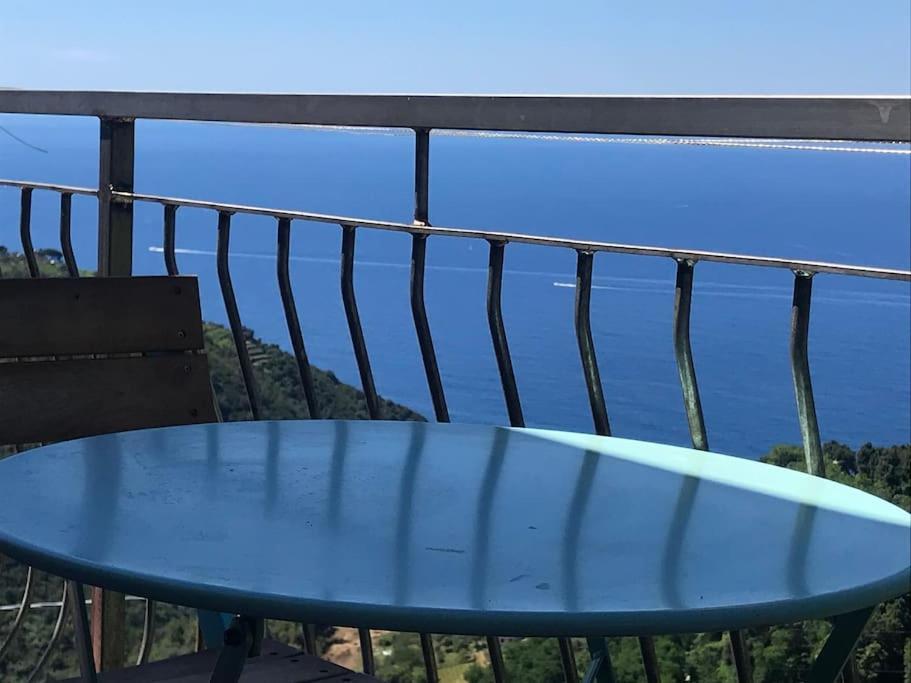 La Finestra Sul Mare A Drignana Villa Vernazza Exterior foto
